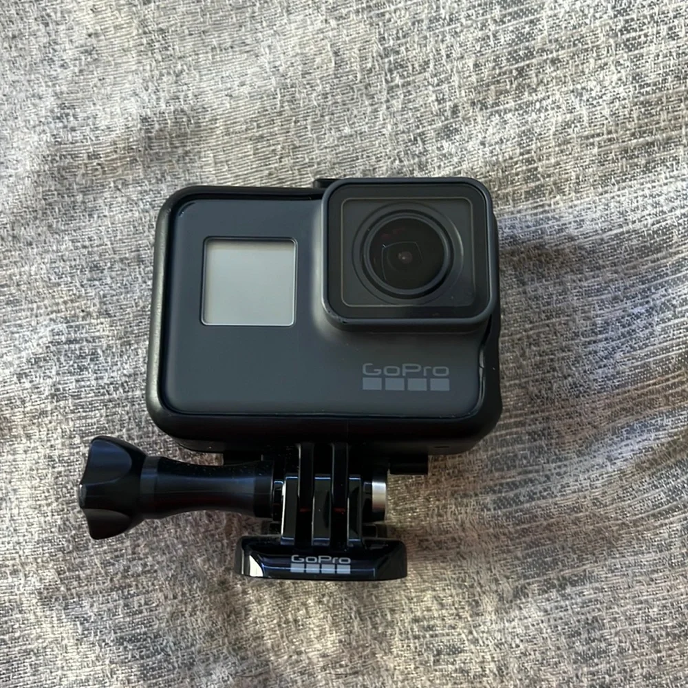 No damage, no scratches or cracks. Several accessories included.